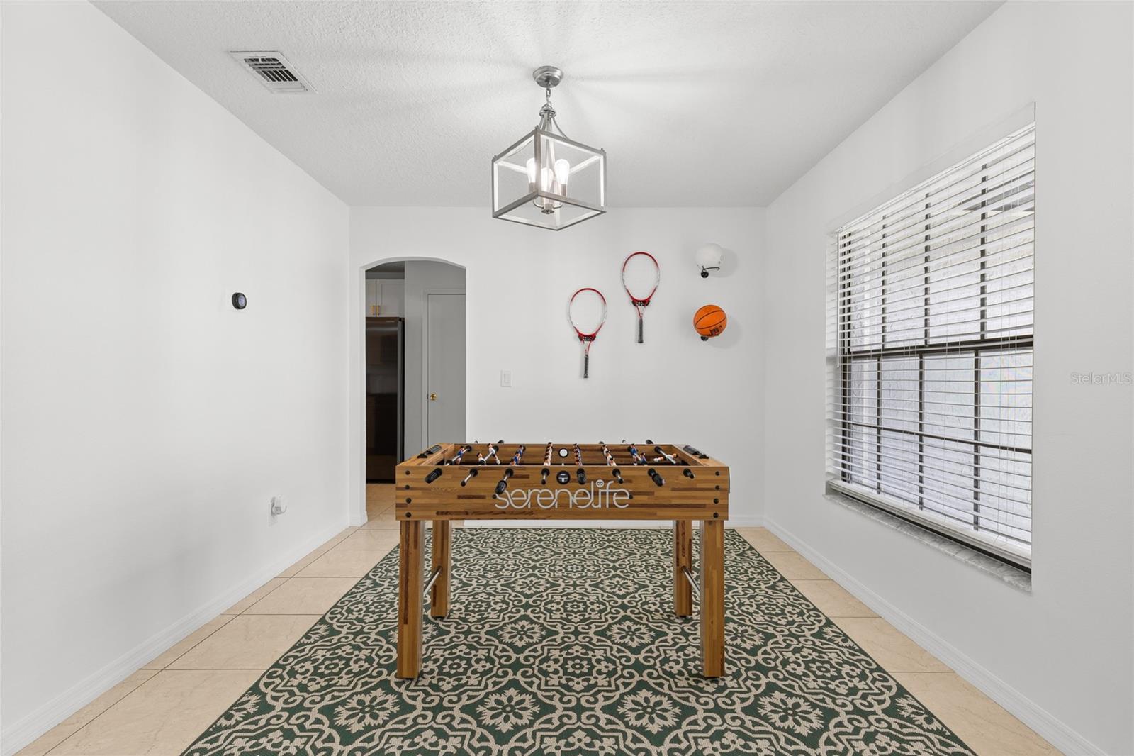 Listing photo id 17 for 1040 Hali Ridge Ct