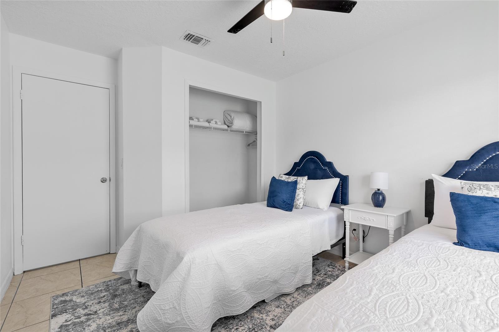 Listing photo id 25 for 1040 Hali Ridge Ct