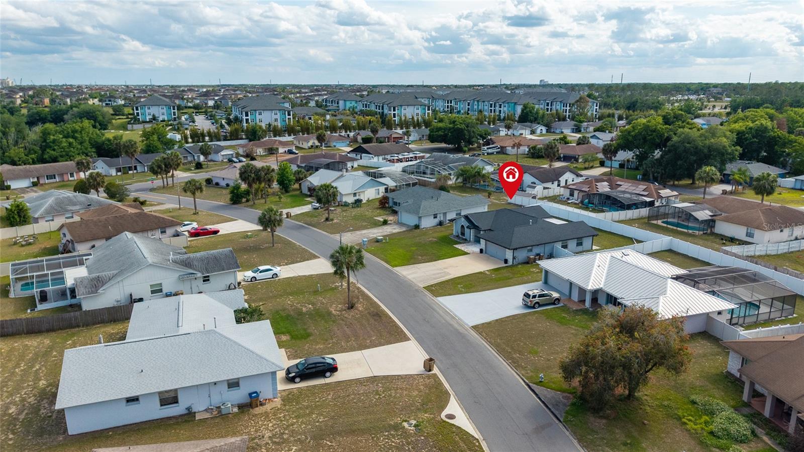 Listing photo id 35 for 1040 Hali Ridge Ct