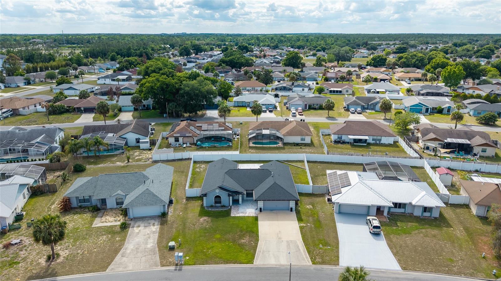 Listing photo id 46 for 1040 Hali Ridge Ct