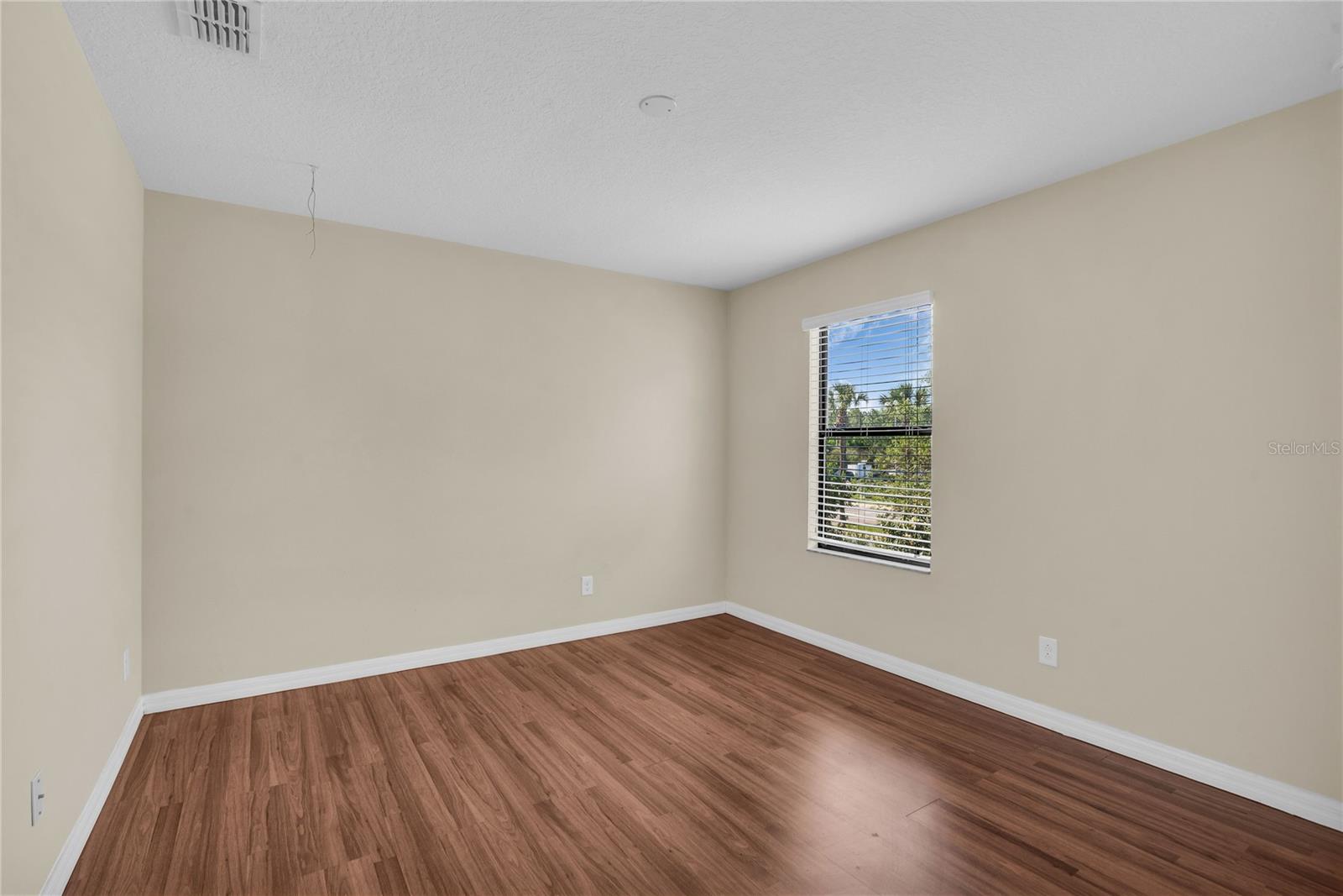 Image 12 of 51 For 1788 Leather Fern Drive