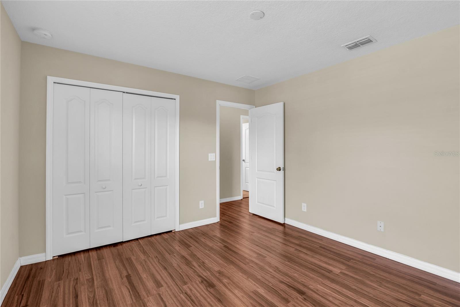 Image 16 of 51 For 1788 Leather Fern Drive