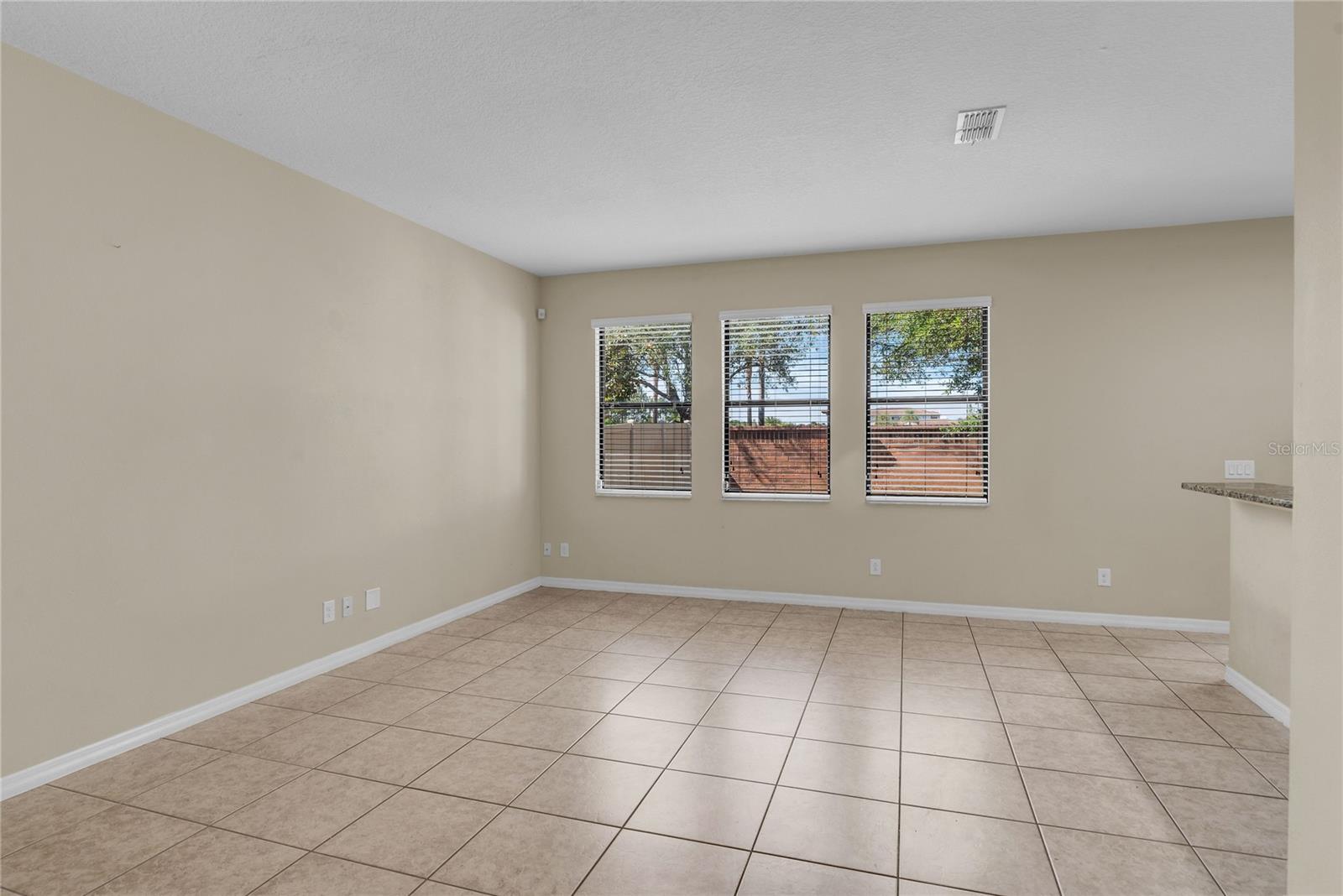 Image 27 of 51 For 1788 Leather Fern Drive