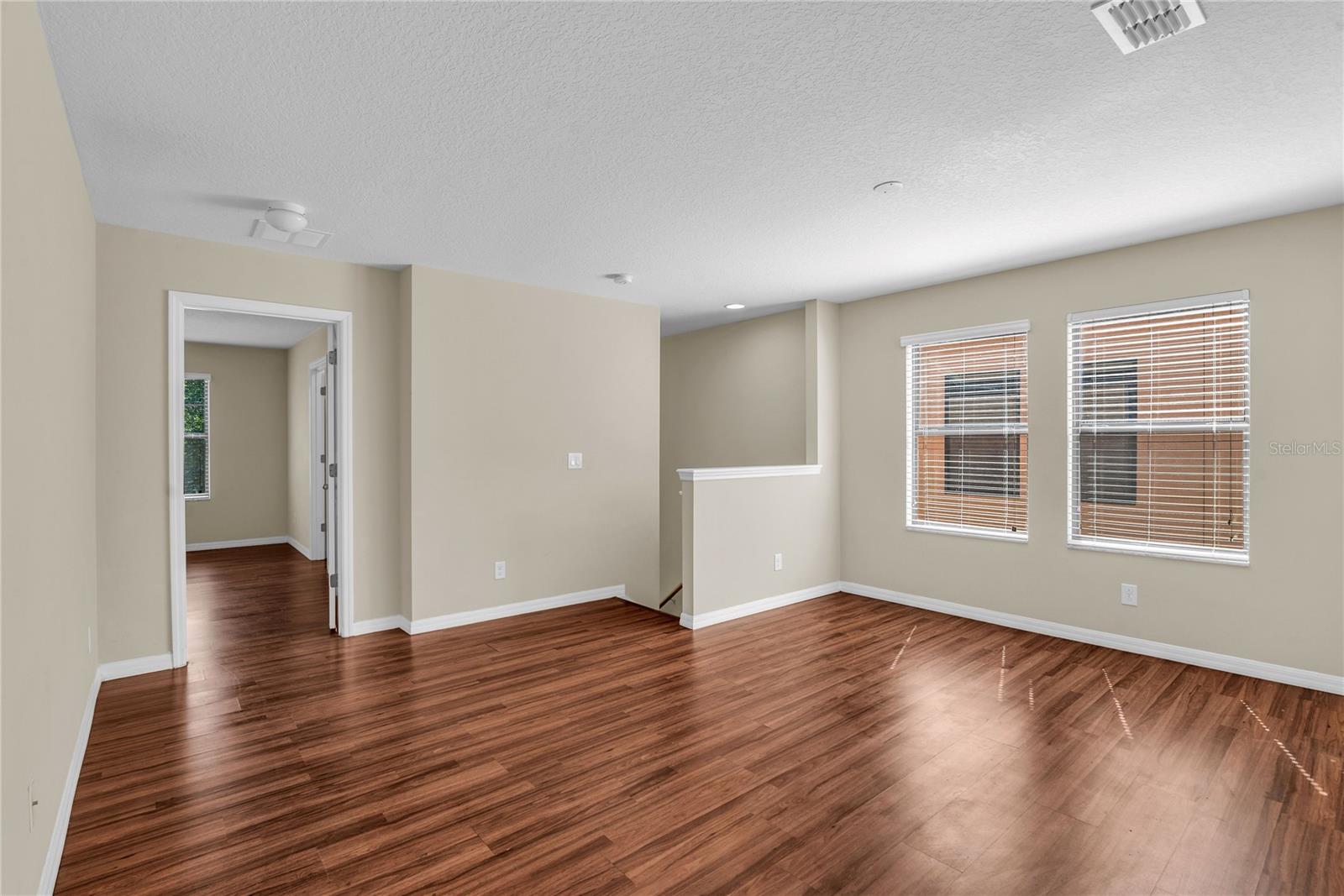 Image 30 of 51 For 1788 Leather Fern Drive