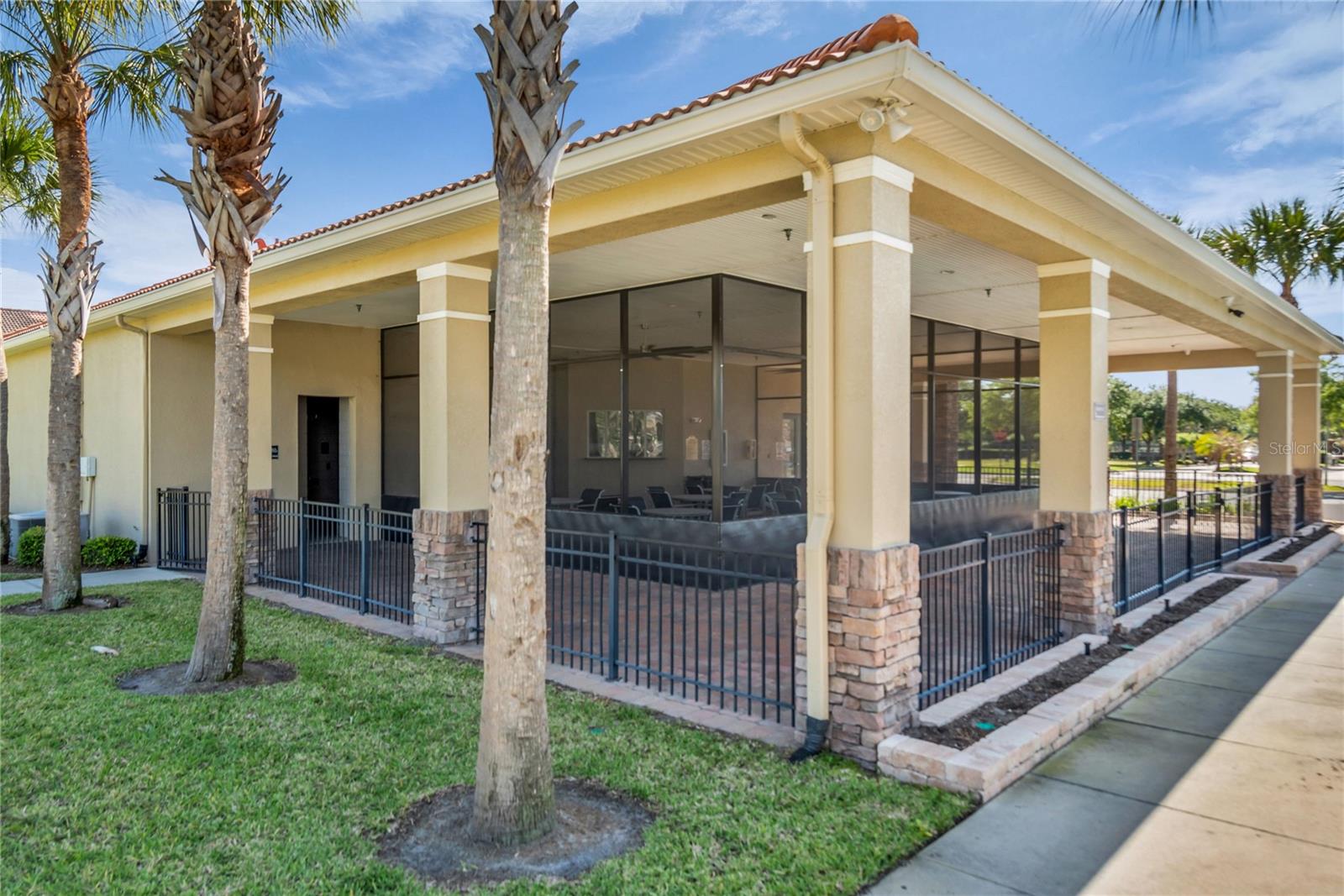 Image 49 of 51 For 1788 Leather Fern Drive