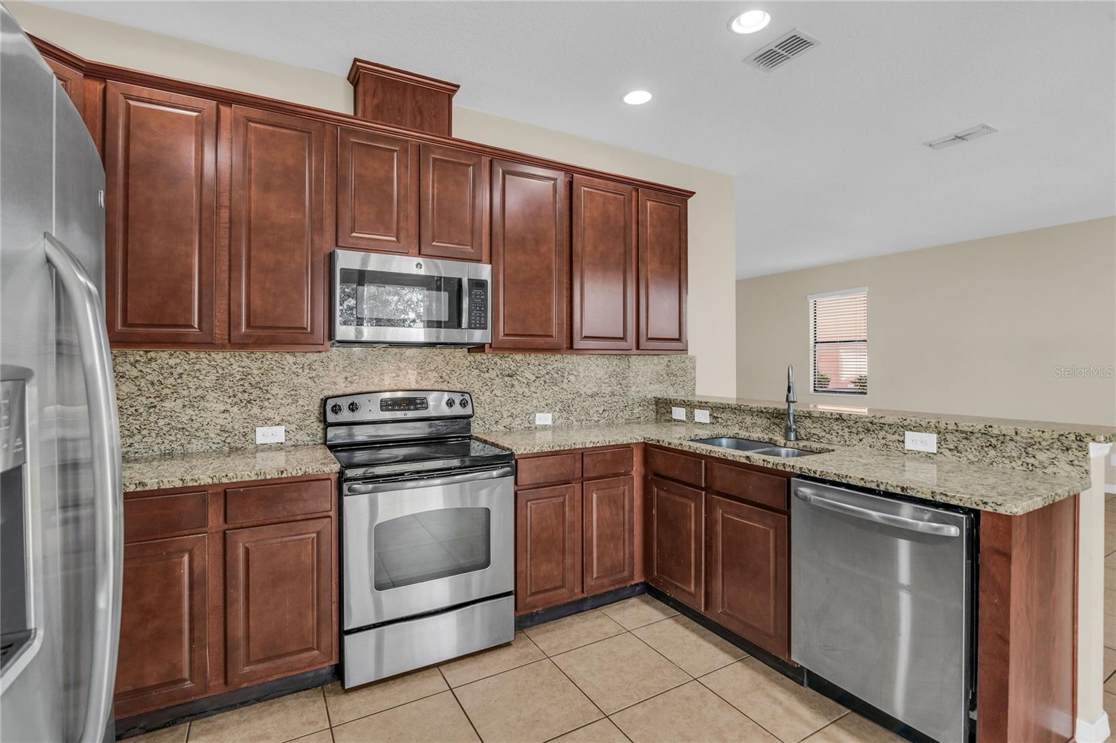 Image 6 of 51 For 1788 Leather Fern Drive