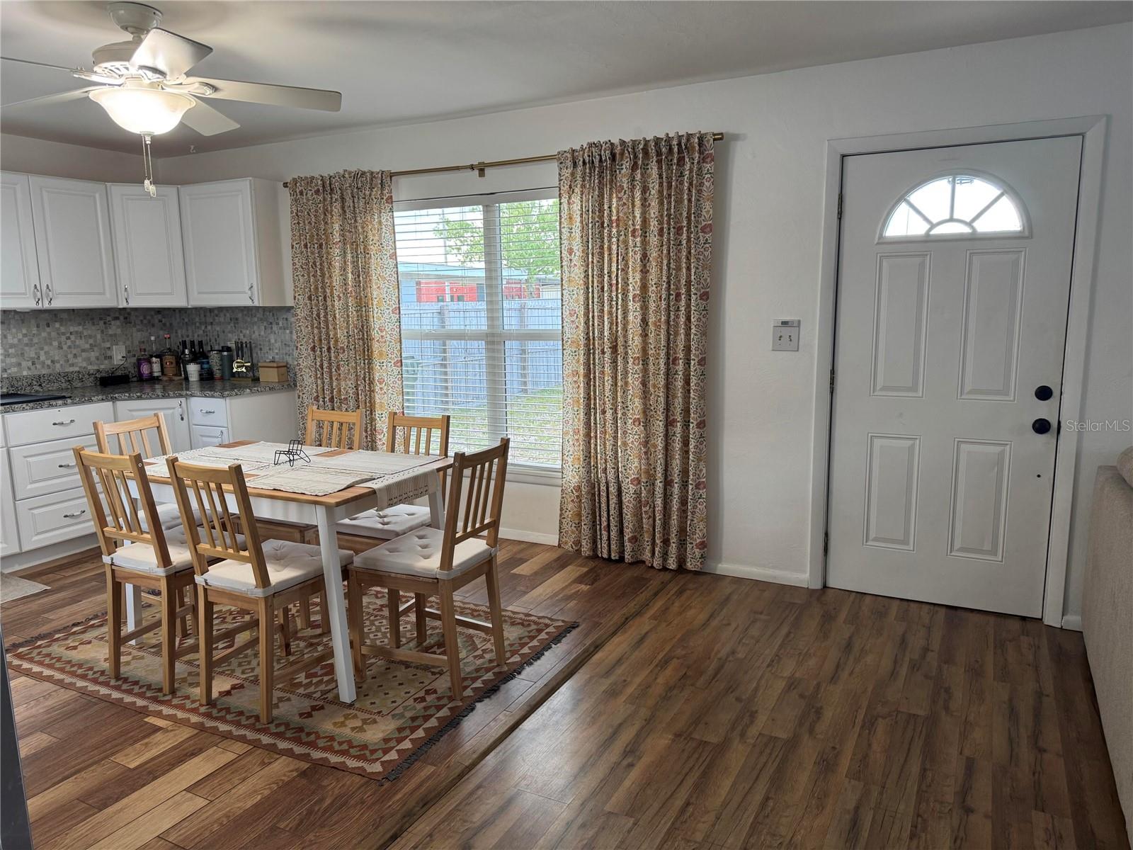 Image 10 of 24 For 135 Carroll Street