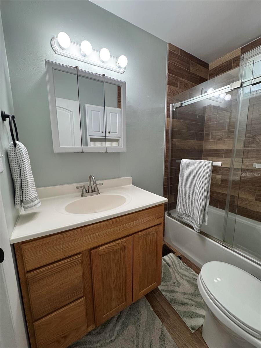 Image 11 of 24 For 135 Carroll Street