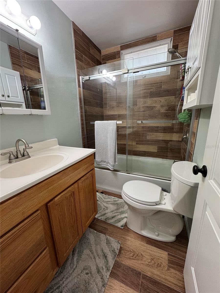 Image 12 of 24 For 135 Carroll Street