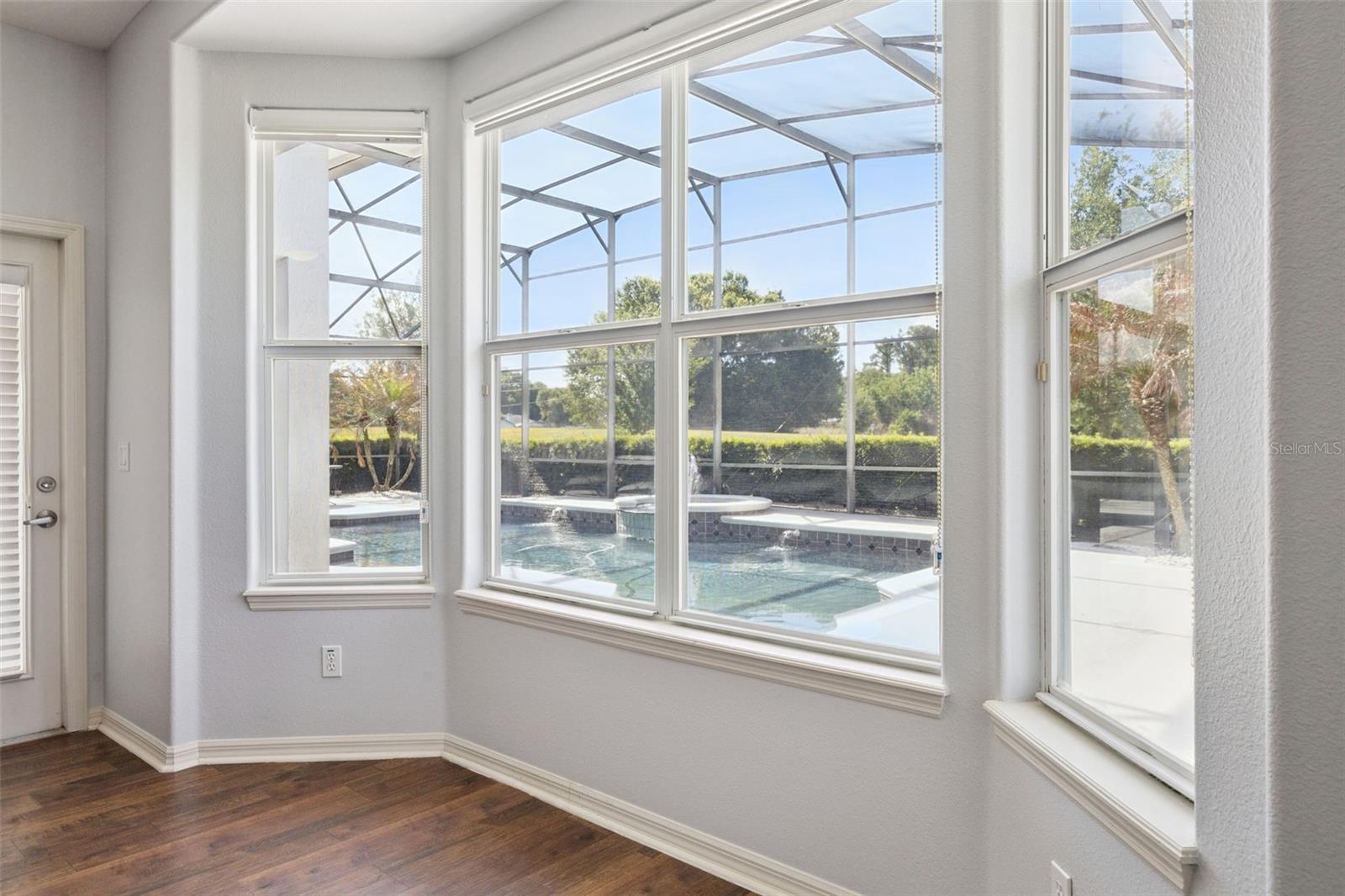 Image 11 of 41 For 4474 Begonia Court