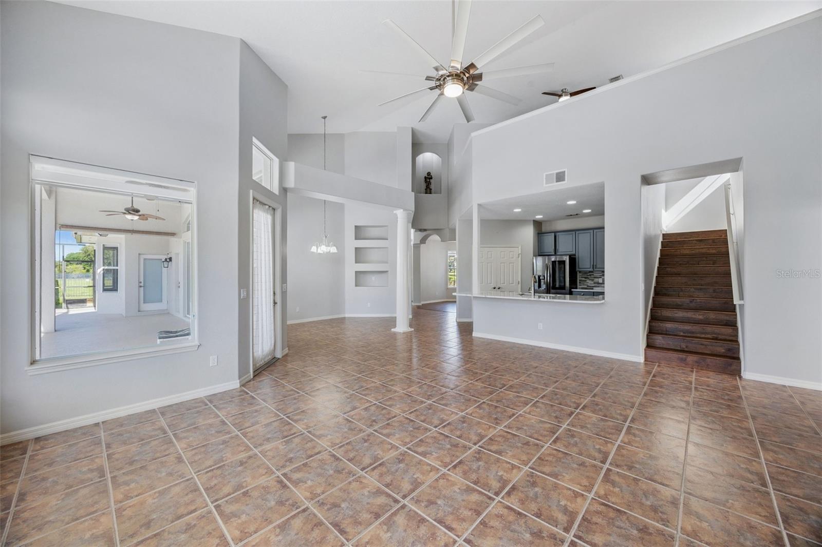 Image 16 of 41 For 4474 Begonia Court