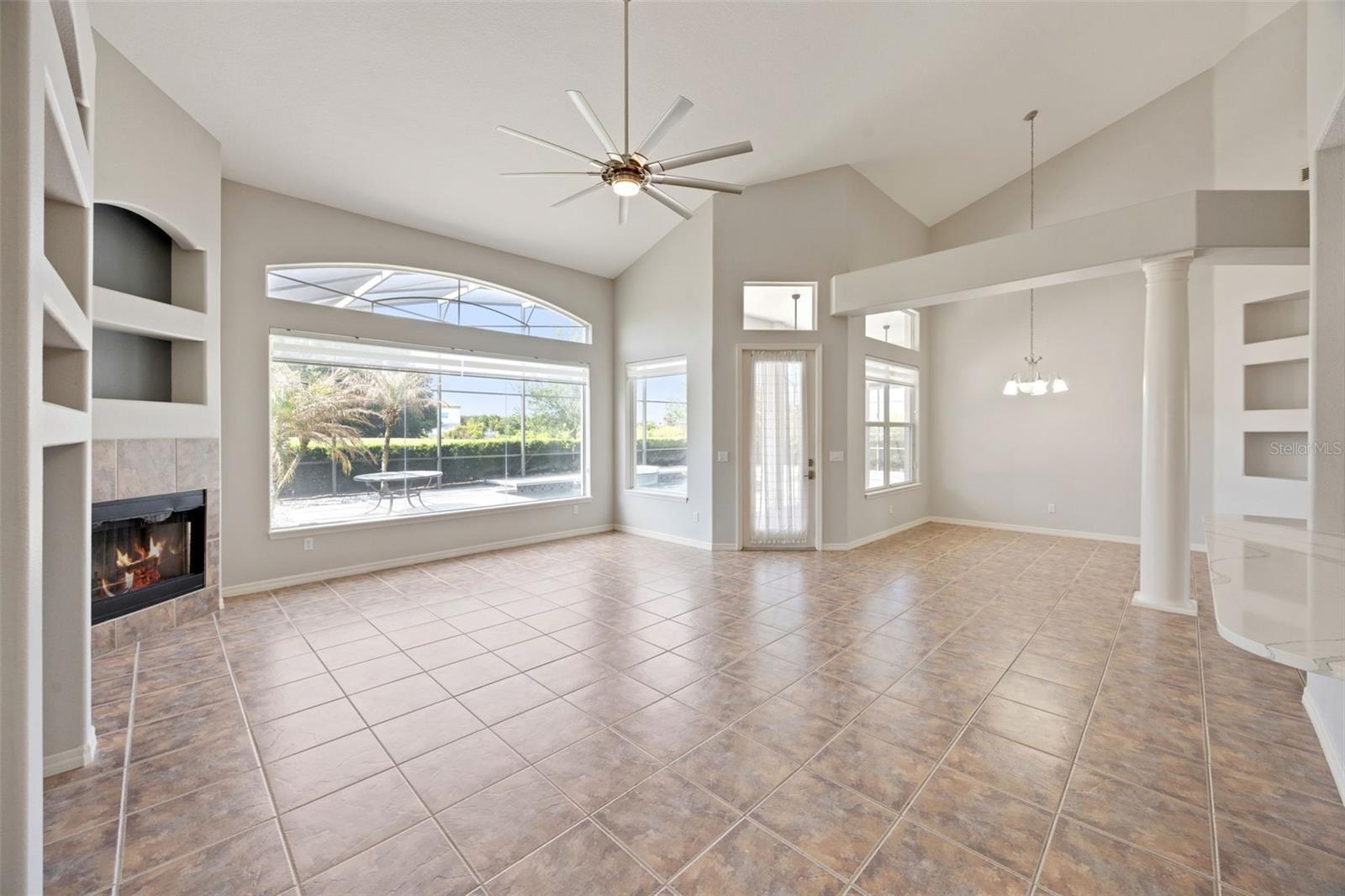 Image 23 of 41 For 4474 Begonia Court