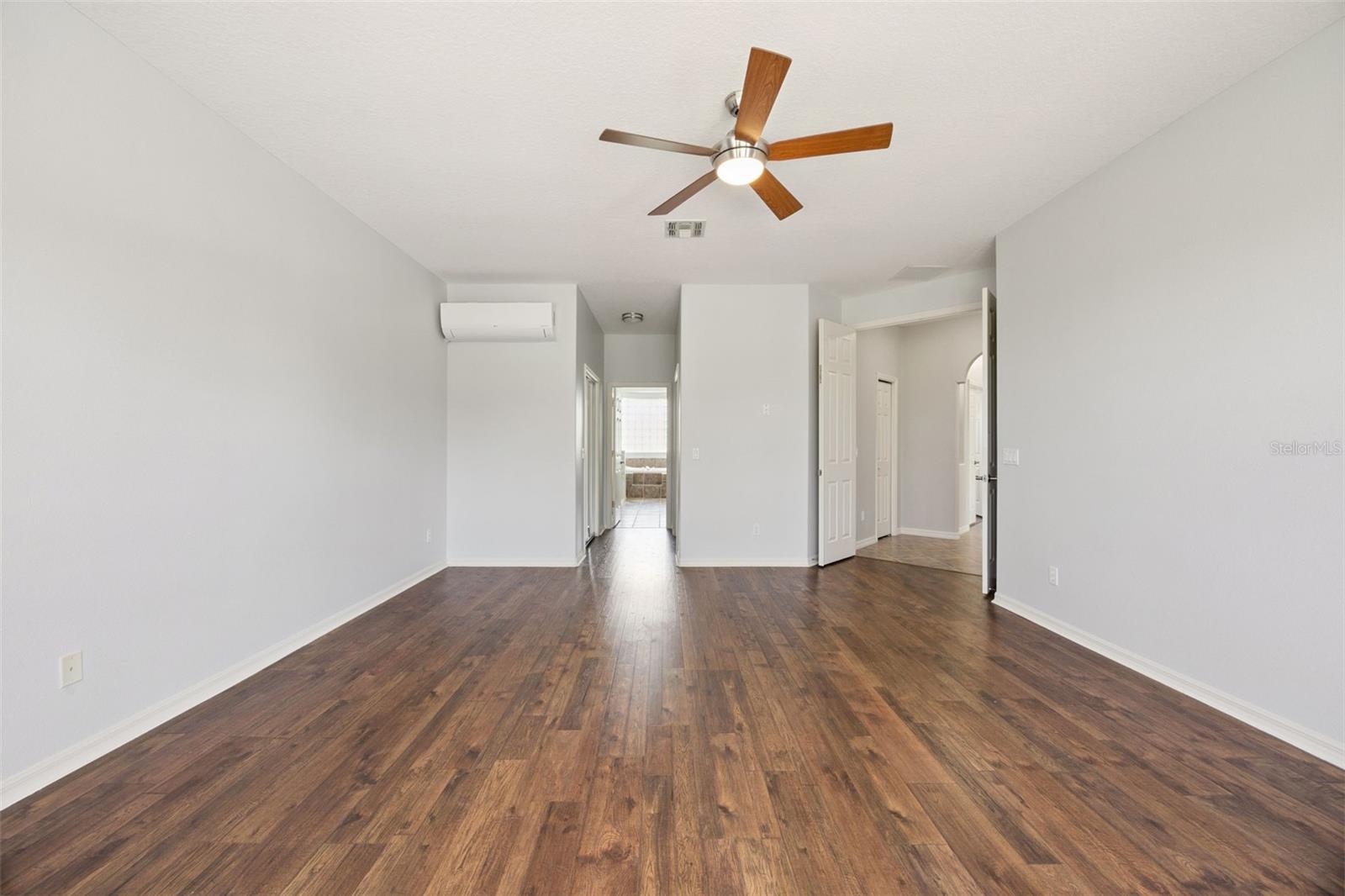 Image 25 of 41 For 4474 Begonia Court