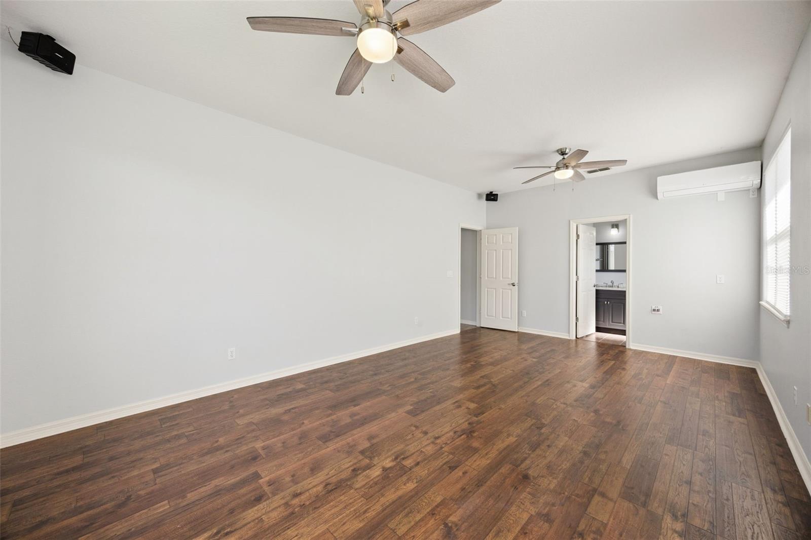 Image 28 of 41 For 4474 Begonia Court