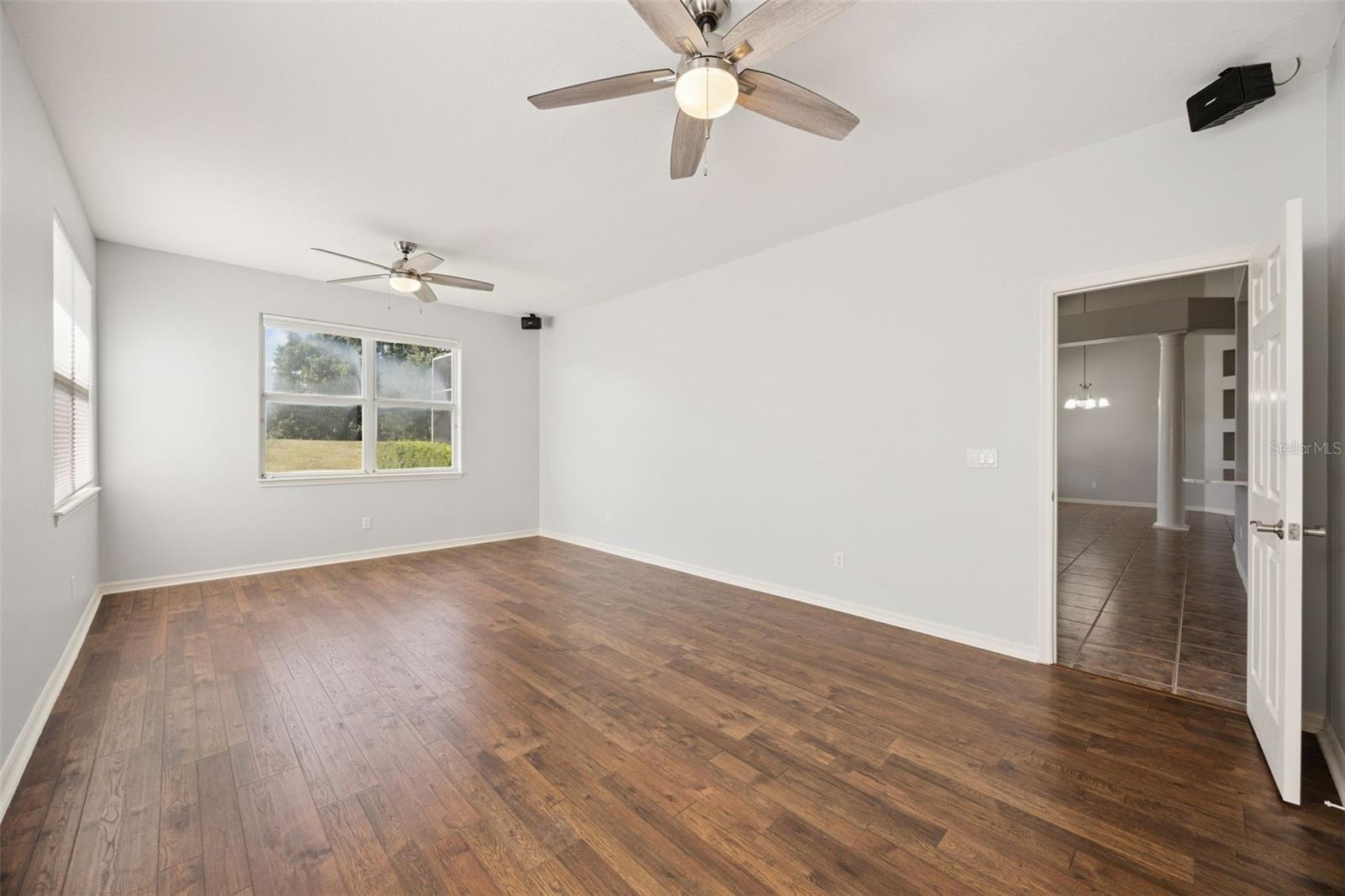 Image 29 of 41 For 4474 Begonia Court