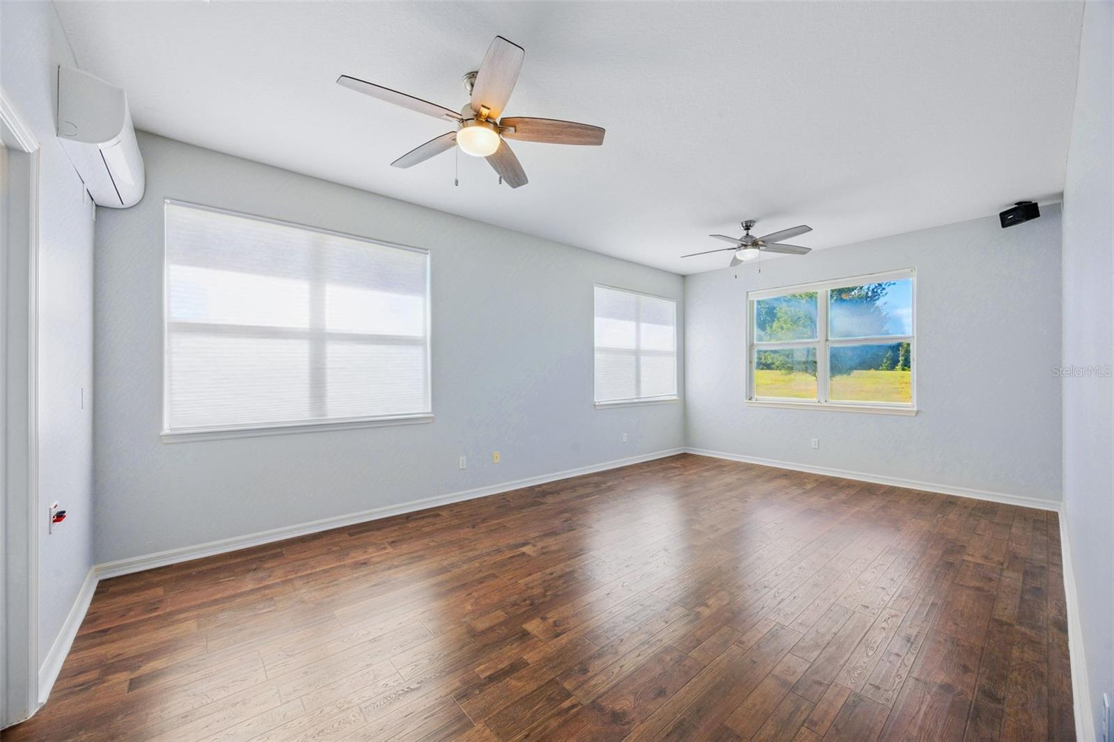 Image 30 of 41 For 4474 Begonia Court