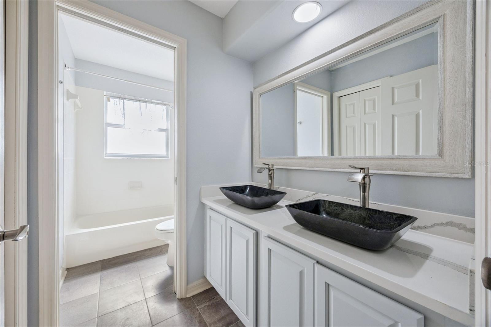 Image 34 of 41 For 4474 Begonia Court