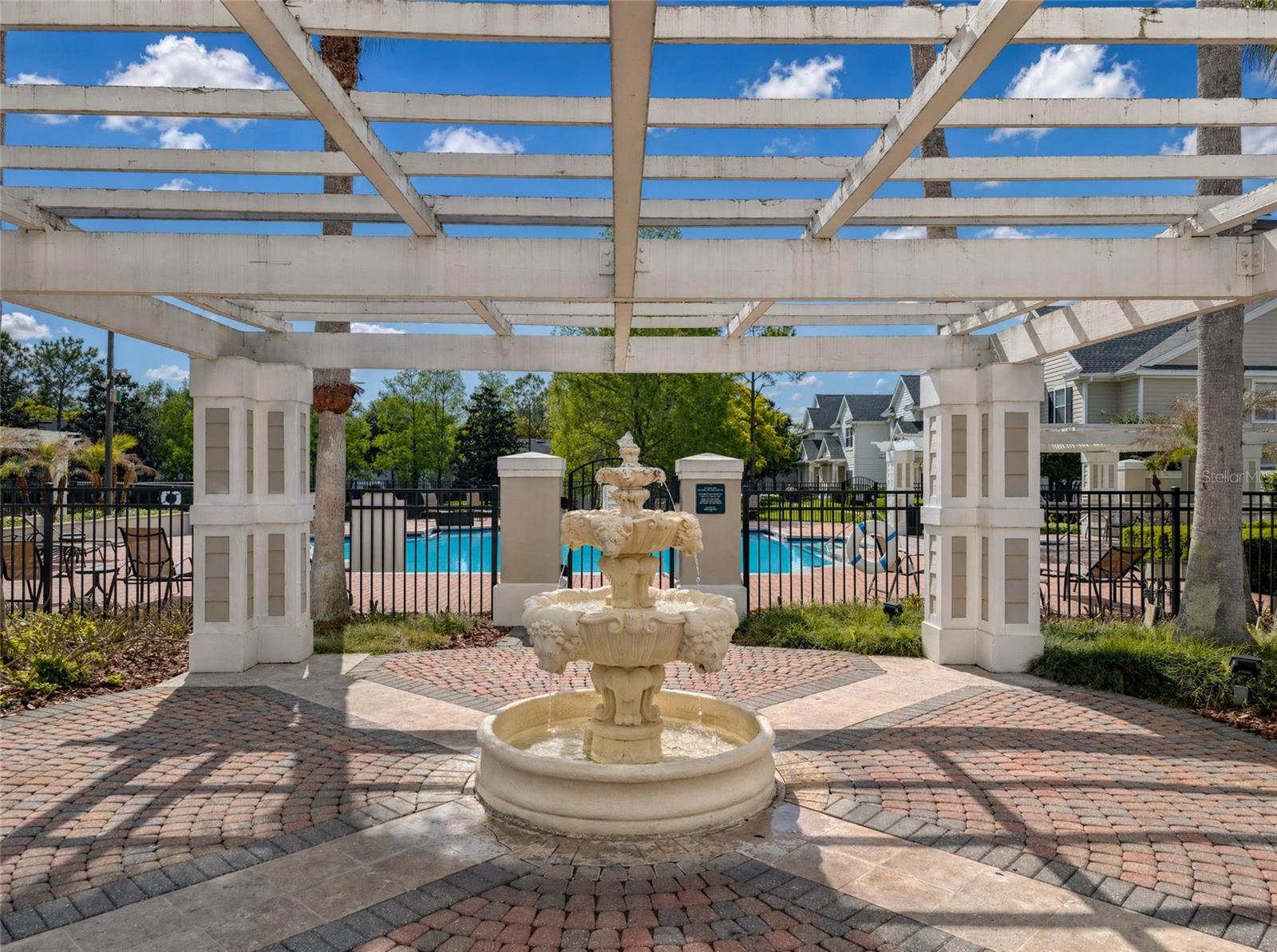 Image 12 of 23 For 143 Southern Pecan Circle 201