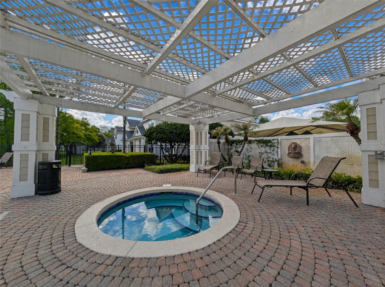 Image 14 of 23 For 143 Southern Pecan Circle 201