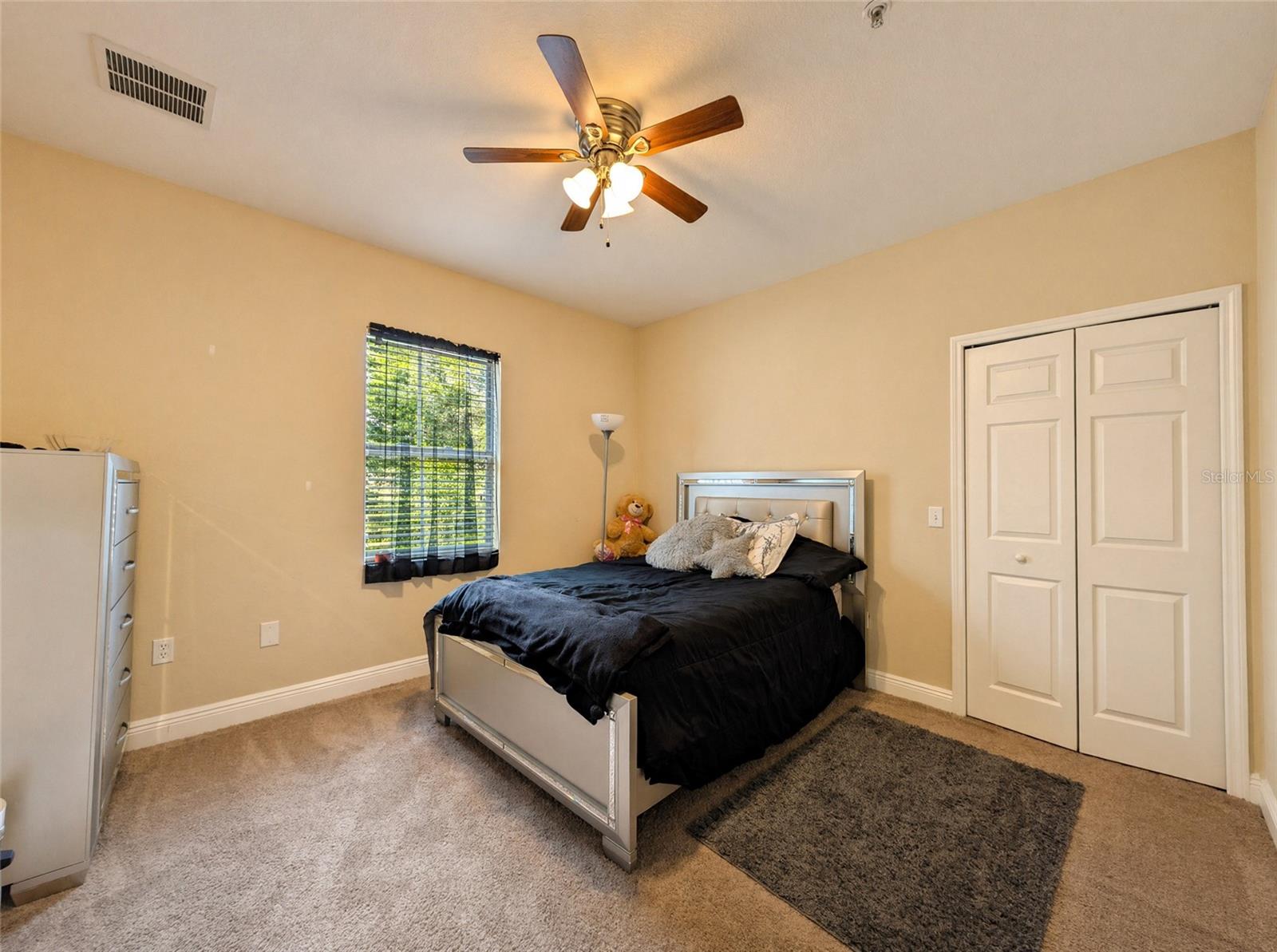 Image 8 of 23 For 143 Southern Pecan Circle 201