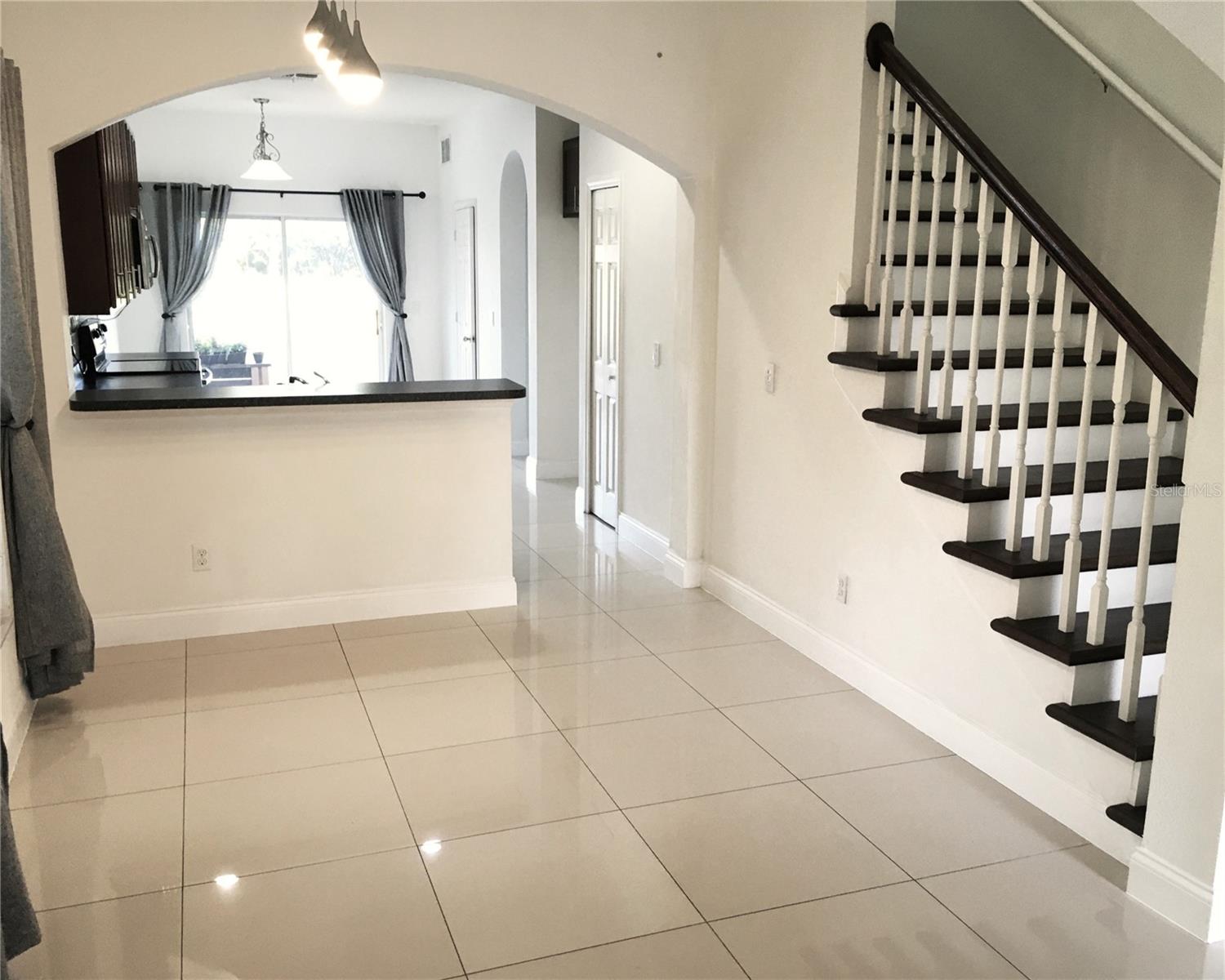 Image 4 of 12 For 12207 Citruswood Drive