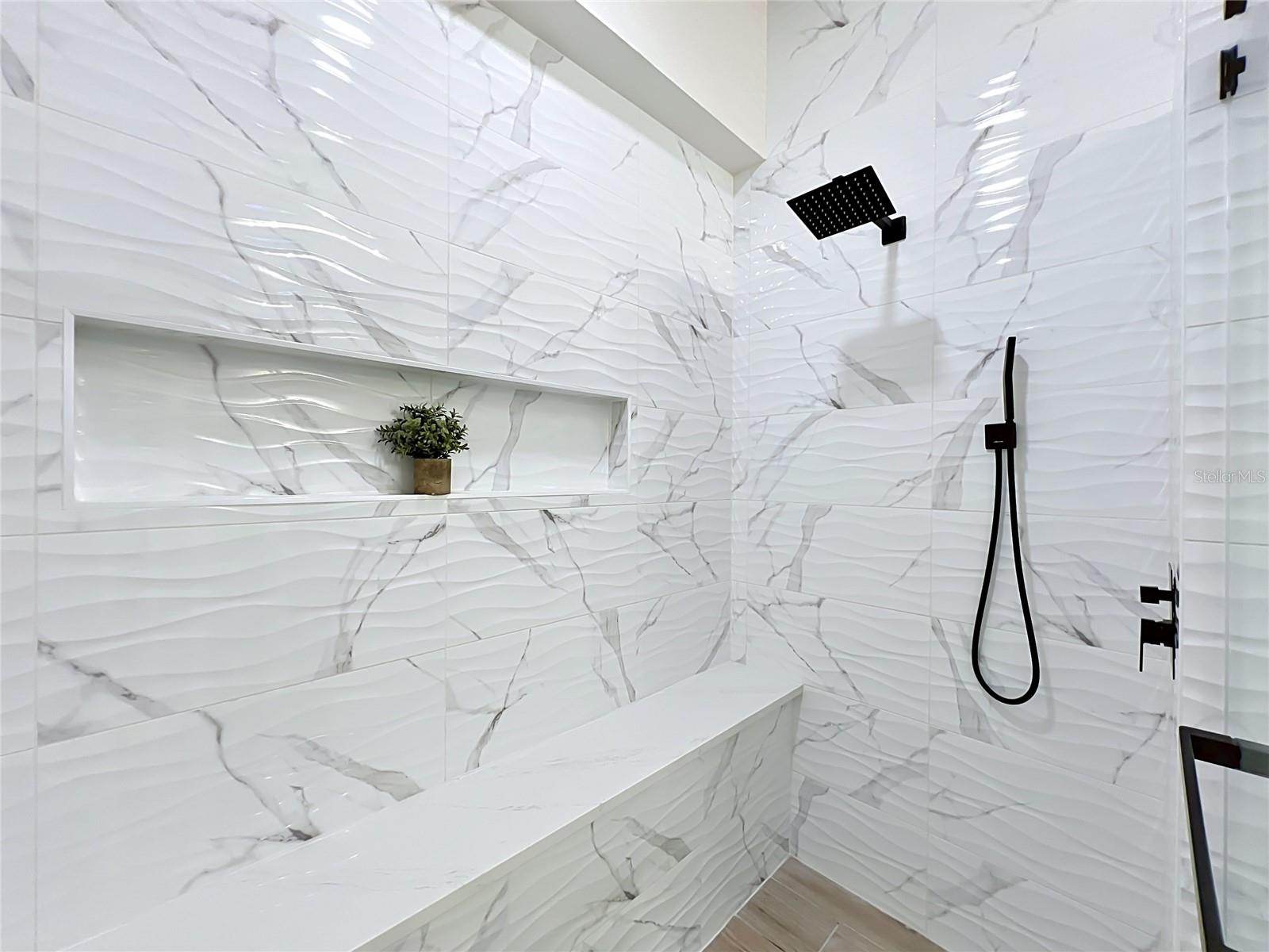 Listing photo id 36 for 1353 Nelson Court