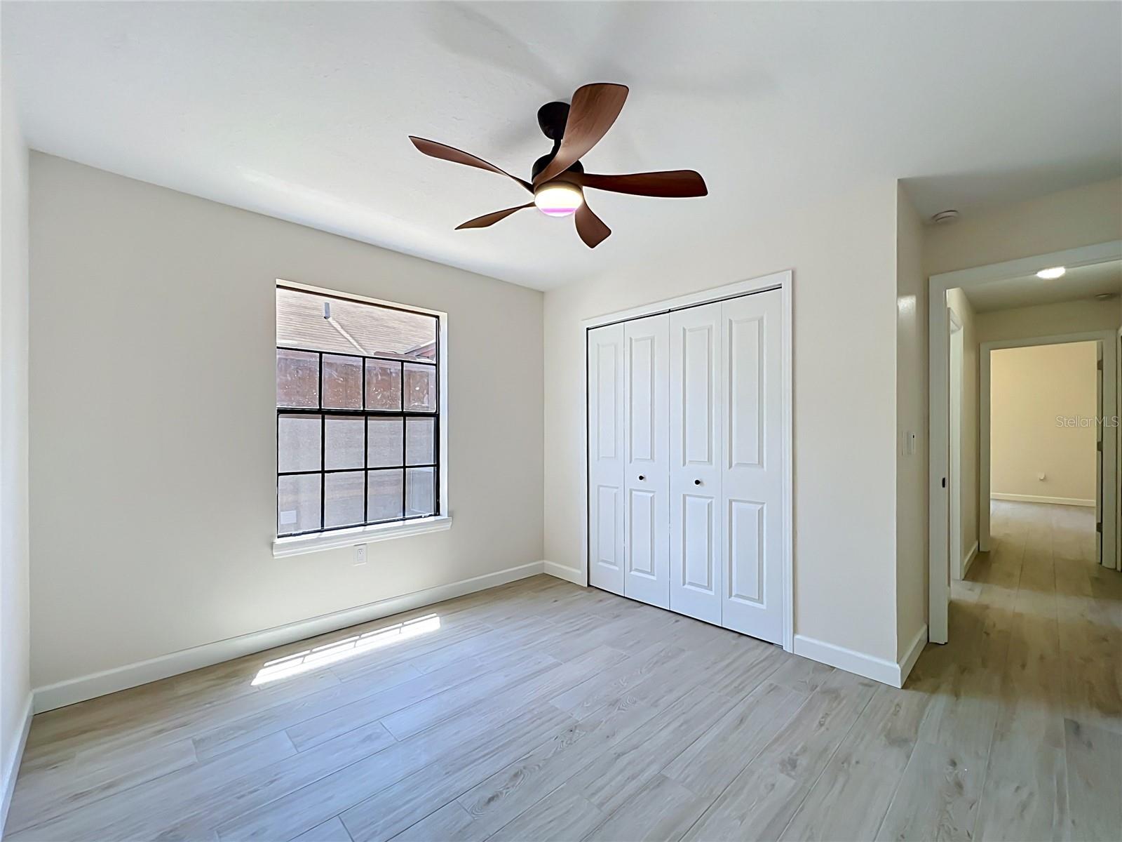 Listing photo id 38 for 1353 Nelson Court