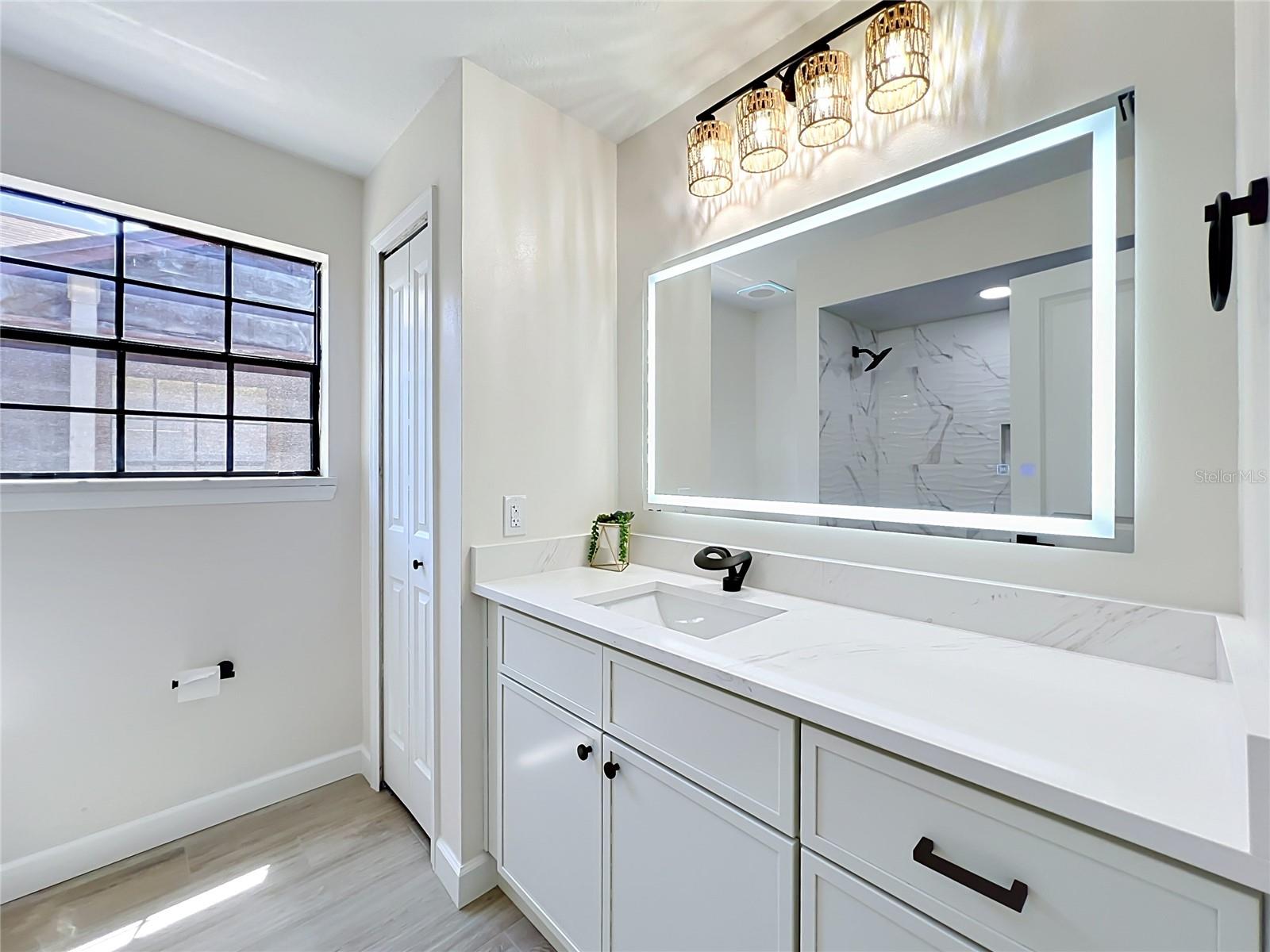 Listing photo id 39 for 1353 Nelson Court