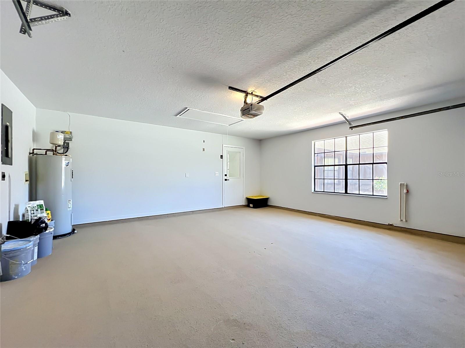 Listing photo id 45 for 1353 Nelson Court