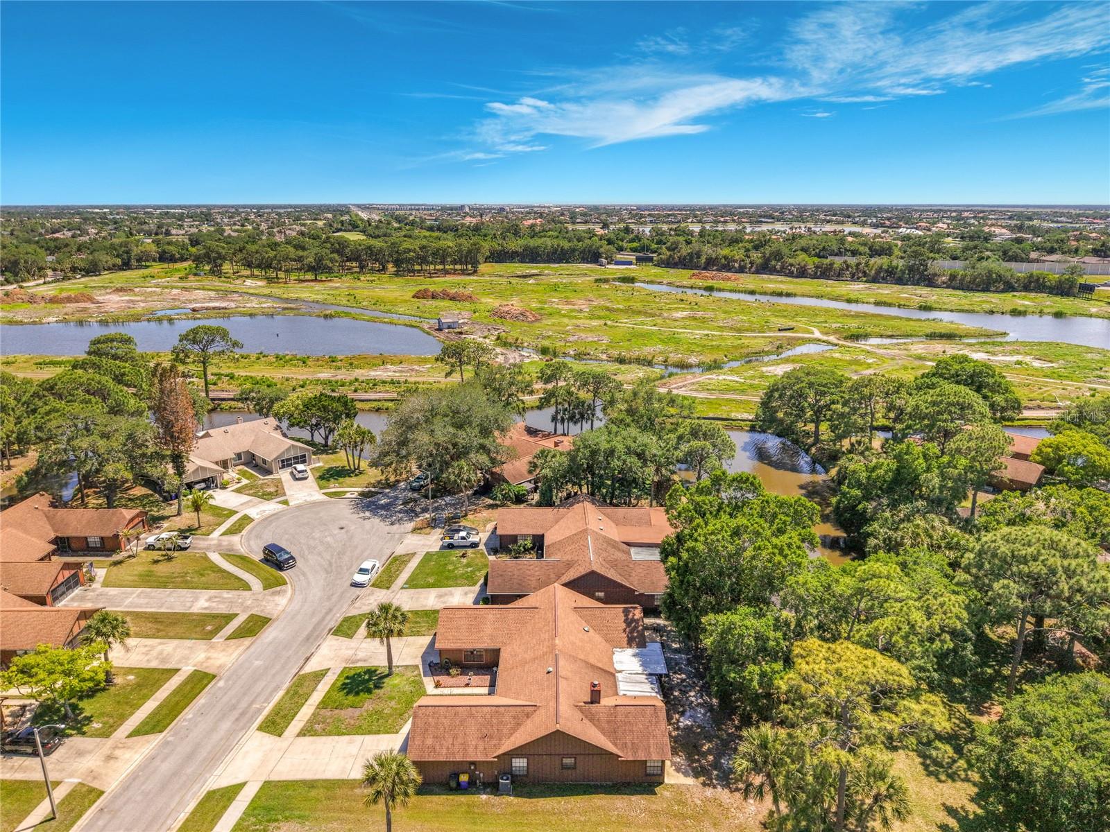 Listing photo id 55 for 1353 Nelson Court