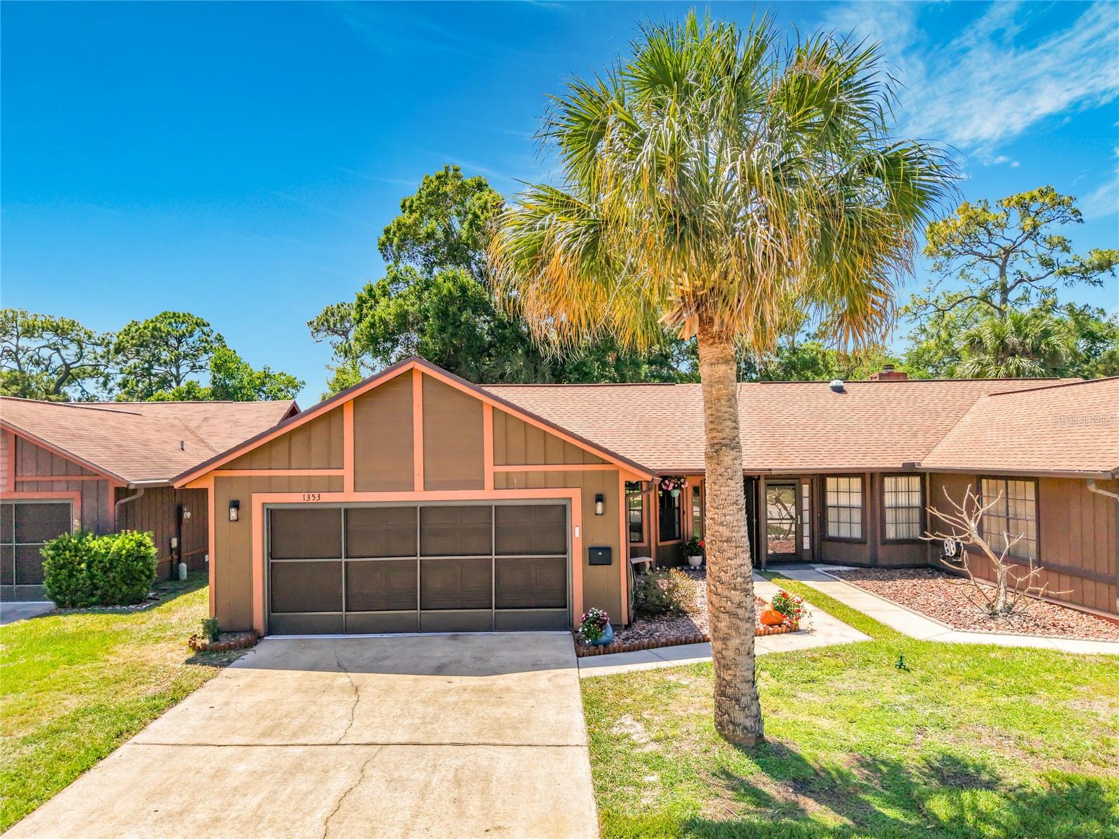 Listing photo id 6 for 1353 Nelson Court