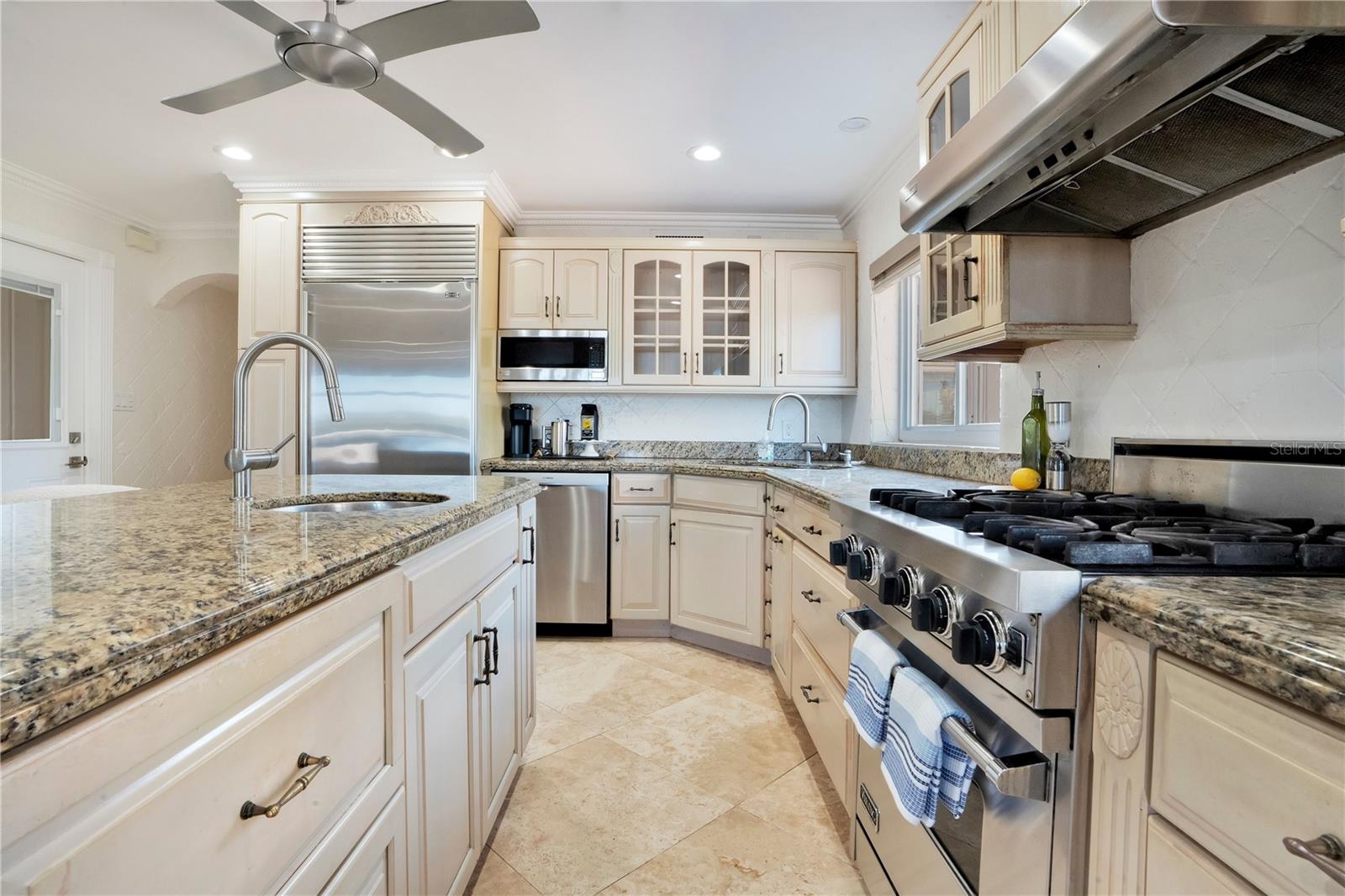 Image 21 of 100 For 2117 Ocean Drive