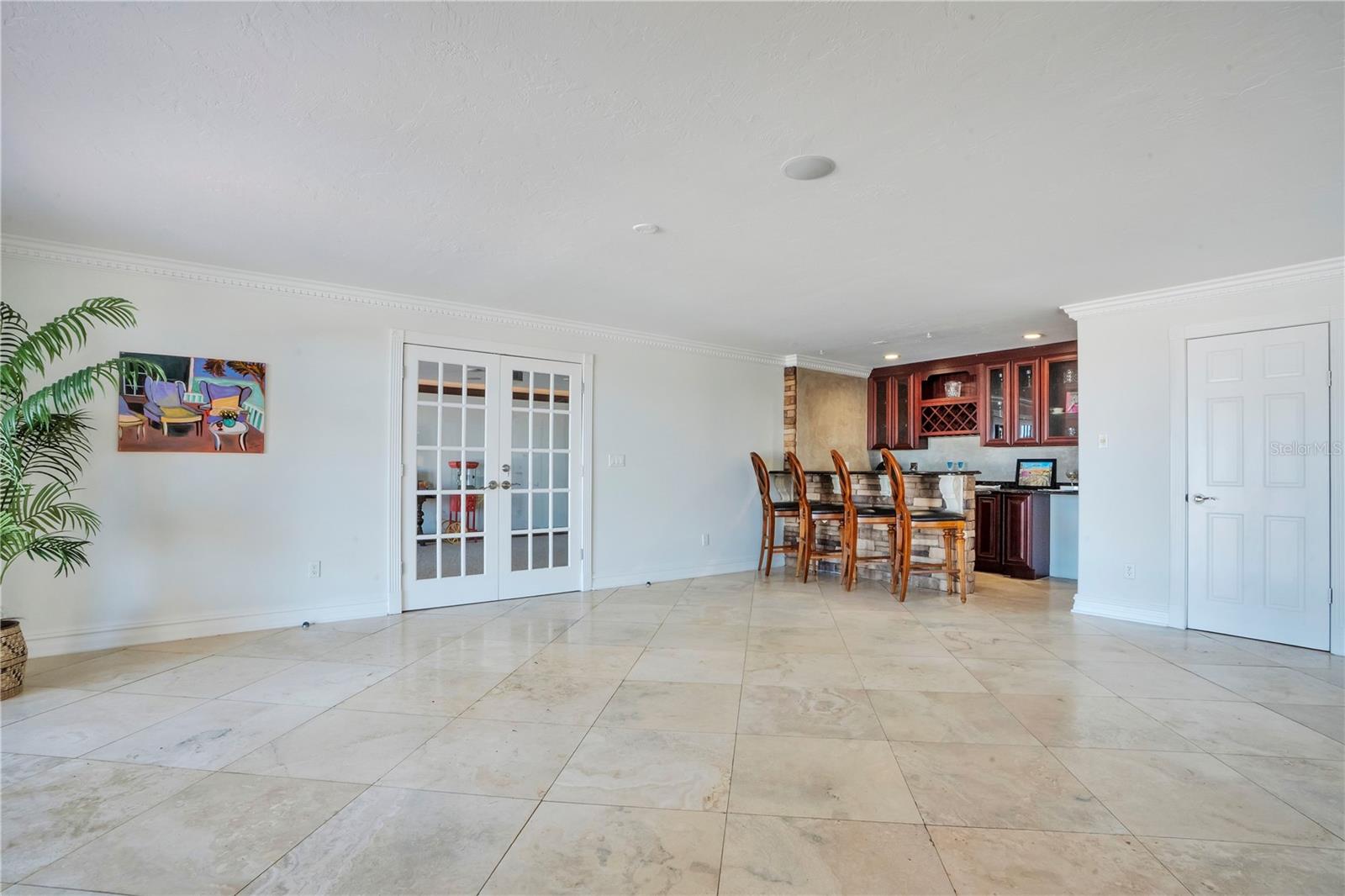 Image 26 of 100 For 2117 Ocean Drive