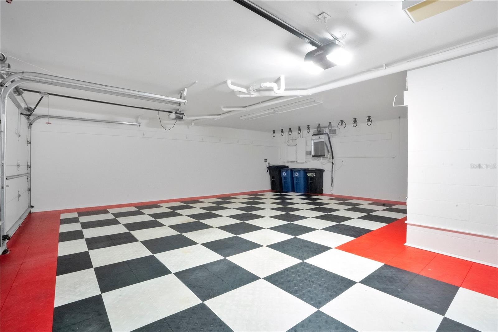 Image 70 of 100 For 2117 Ocean Drive