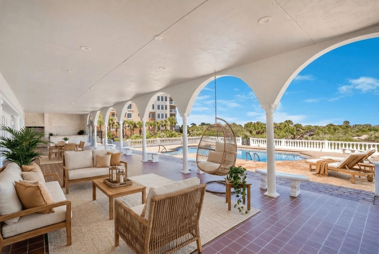 Image 72 of 100 For 2117 Ocean Drive