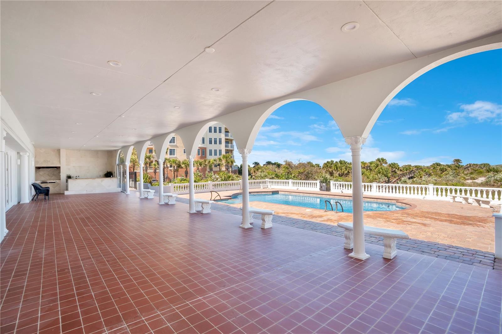 Image 74 of 100 For 2117 Ocean Drive