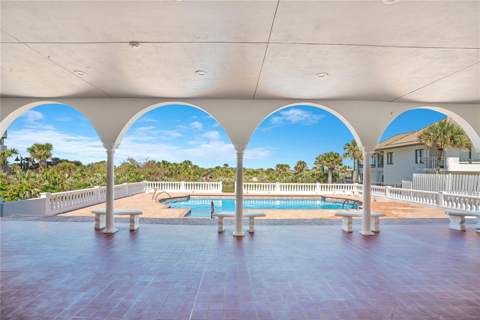 Image 75 of 100 For 2117 Ocean Drive