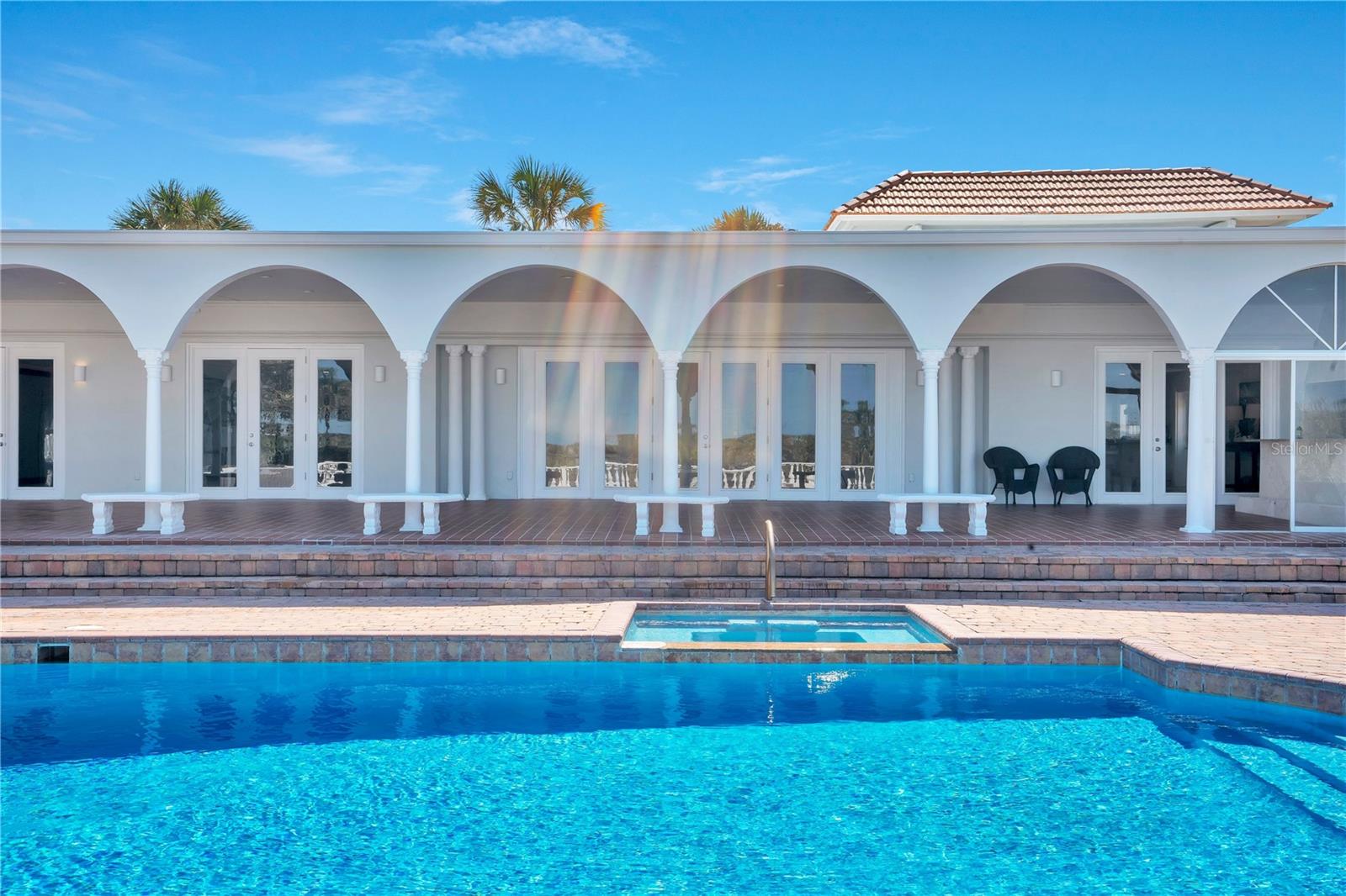 Image 83 of 100 For 2117 Ocean Drive