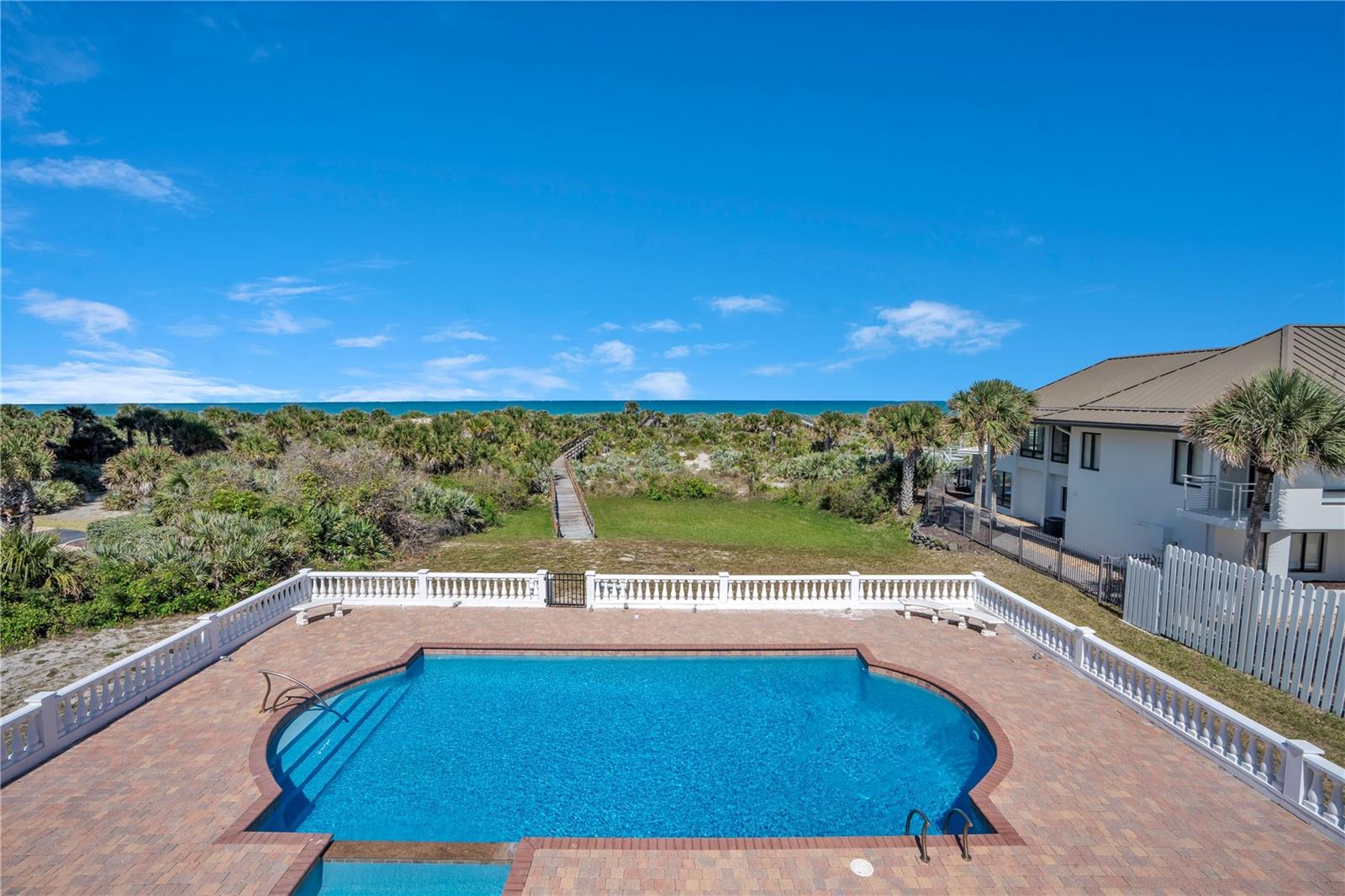 Image 97 of 100 For 2117 Ocean Drive