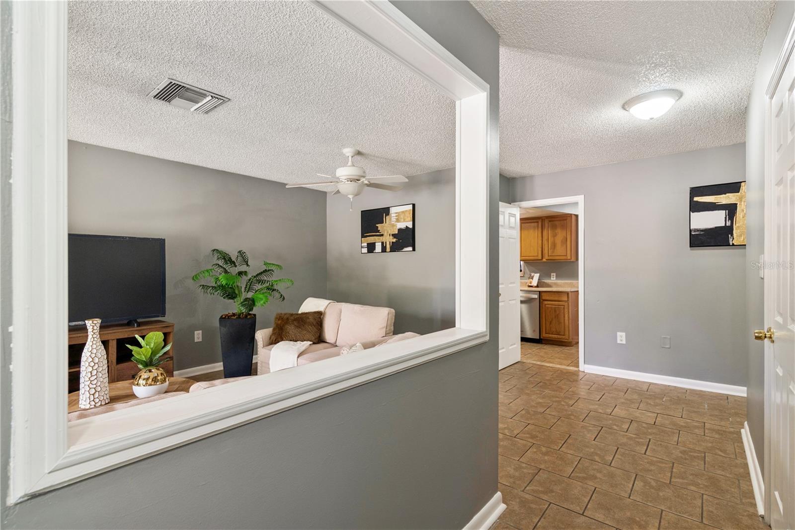 Image 3 of 20 For 470 Bonifay Avenue