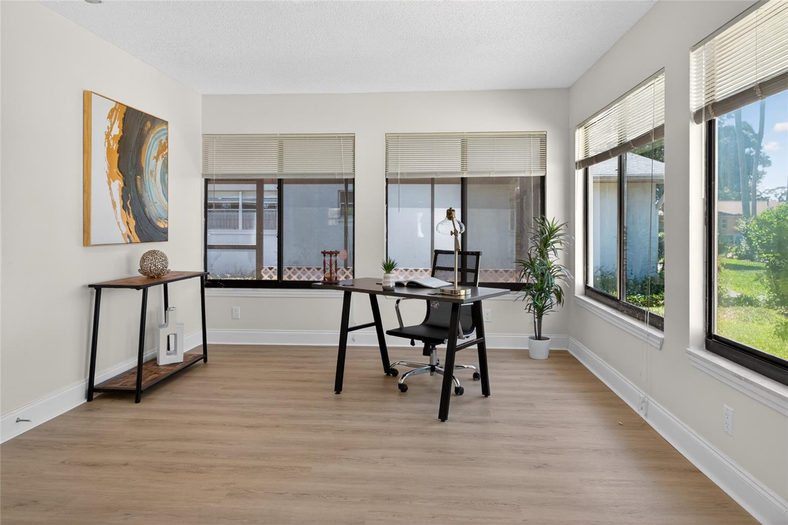 Image 25 of 34 For 716 Green Rd