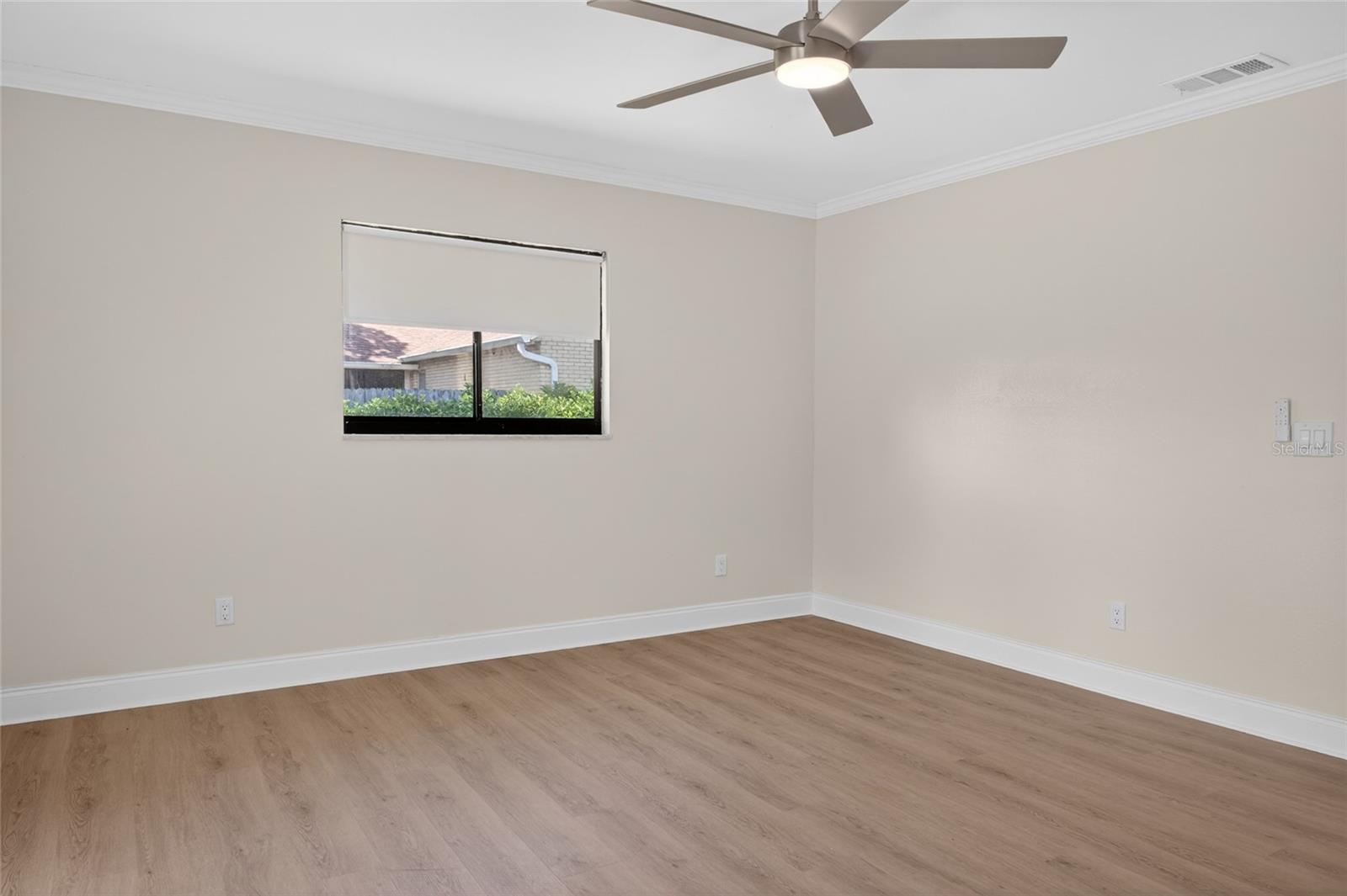 Image 32 of 34 For 716 Green Rd