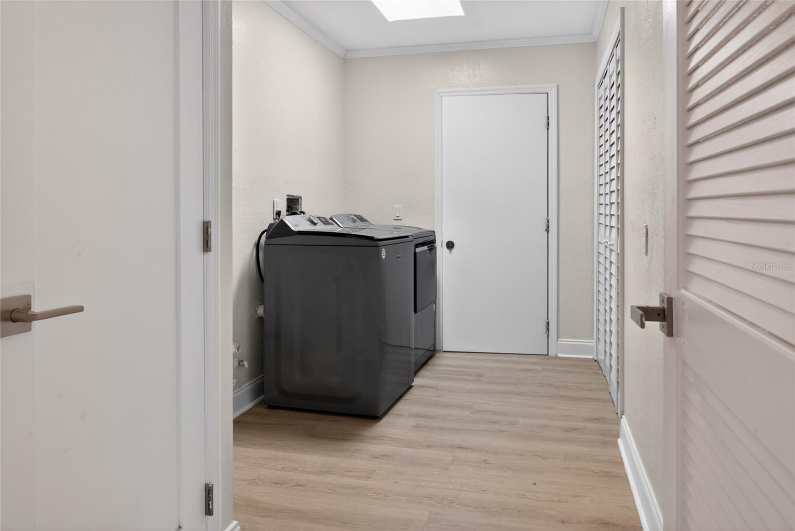 Image 34 of 34 For 716 Green Rd