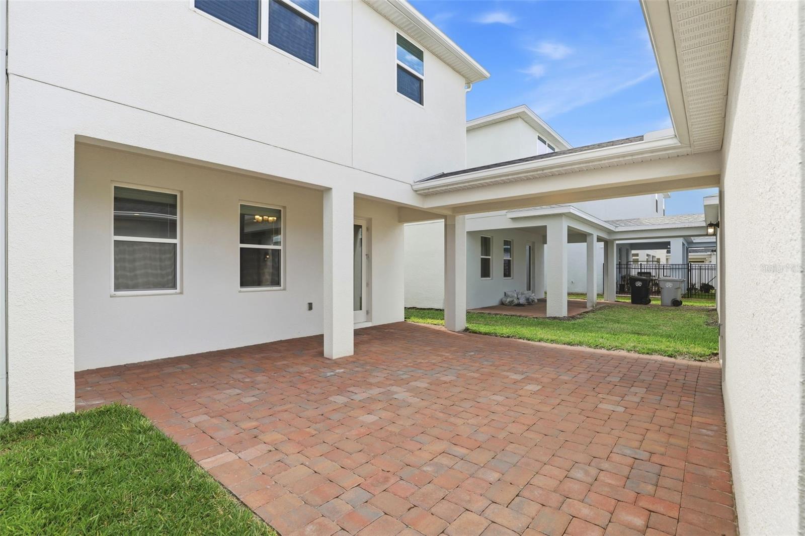 Image 32 of 38 For 2512 Cedar Rose Street