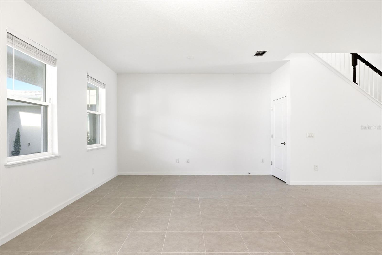 Image 8 of 38 For 2512 Cedar Rose Street