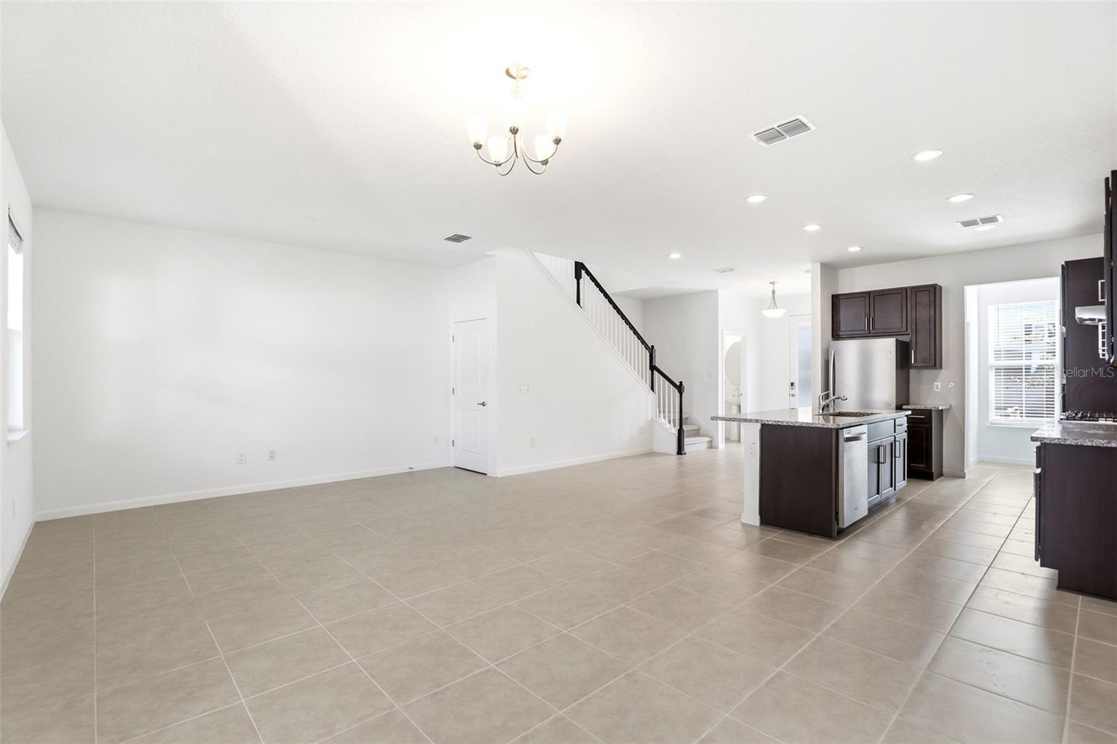 Image 9 of 38 For 2512 Cedar Rose Street