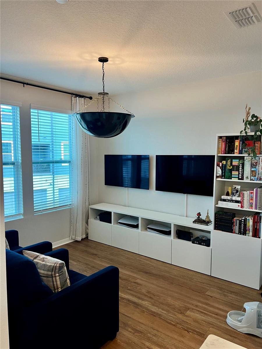 Image 4 of 5 For 12941 Gabor Avenue