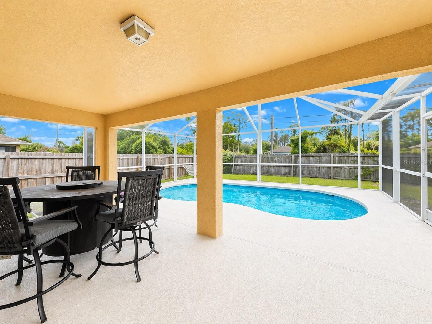Image 2 of 38 For 2872 Grandview Drive