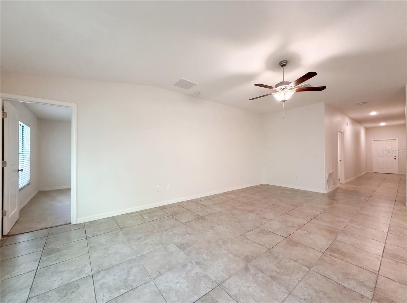 Image 13 of 27 For 12707 Lemon Pepper Drive