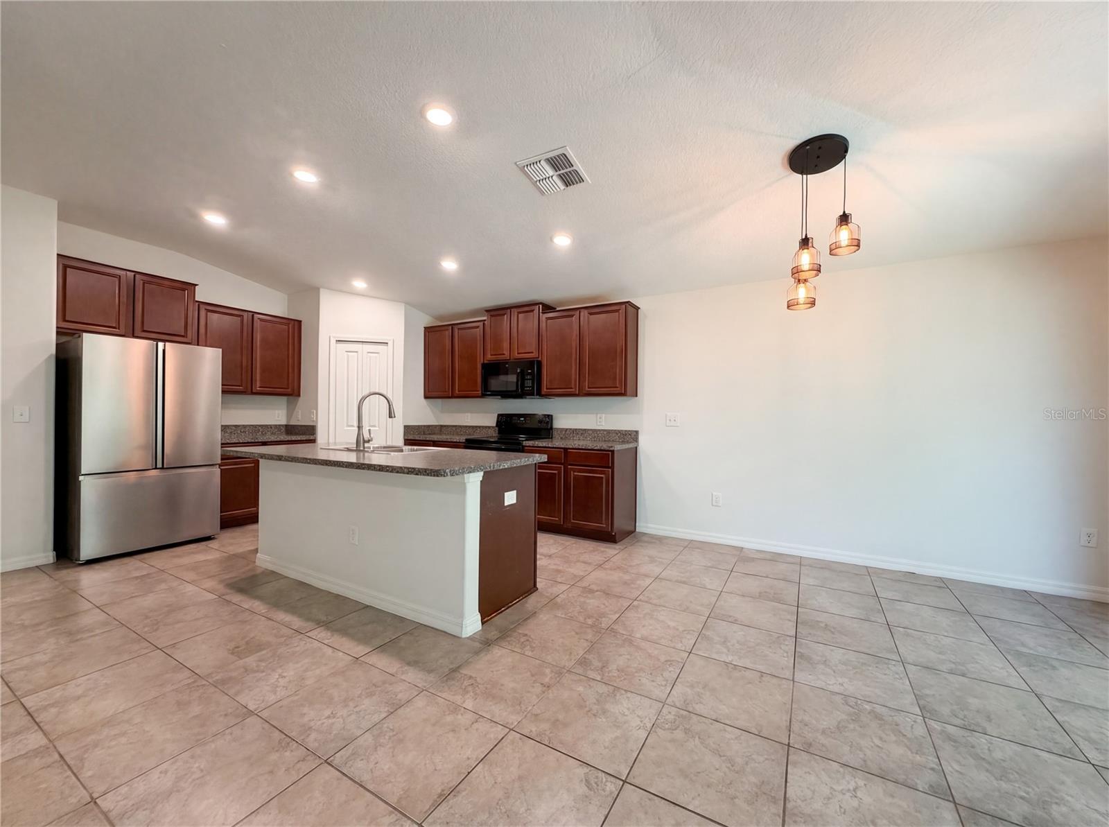 Image 8 of 27 For 12707 Lemon Pepper Drive